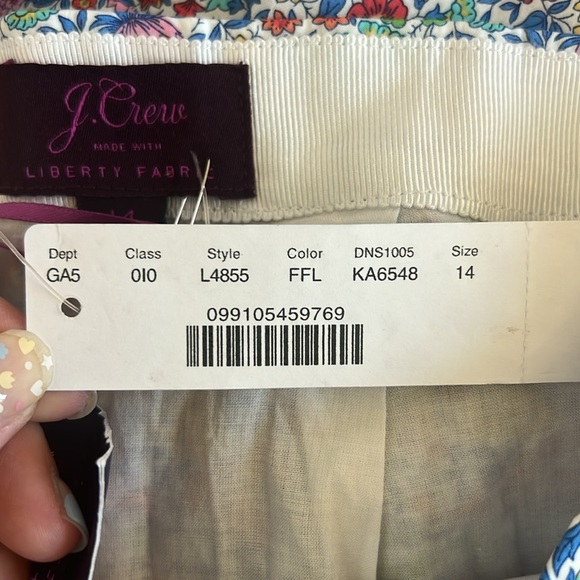 NEW J Crew Trumpet skirt in Liberty® Favourite Flowers - Picture 12 of 13